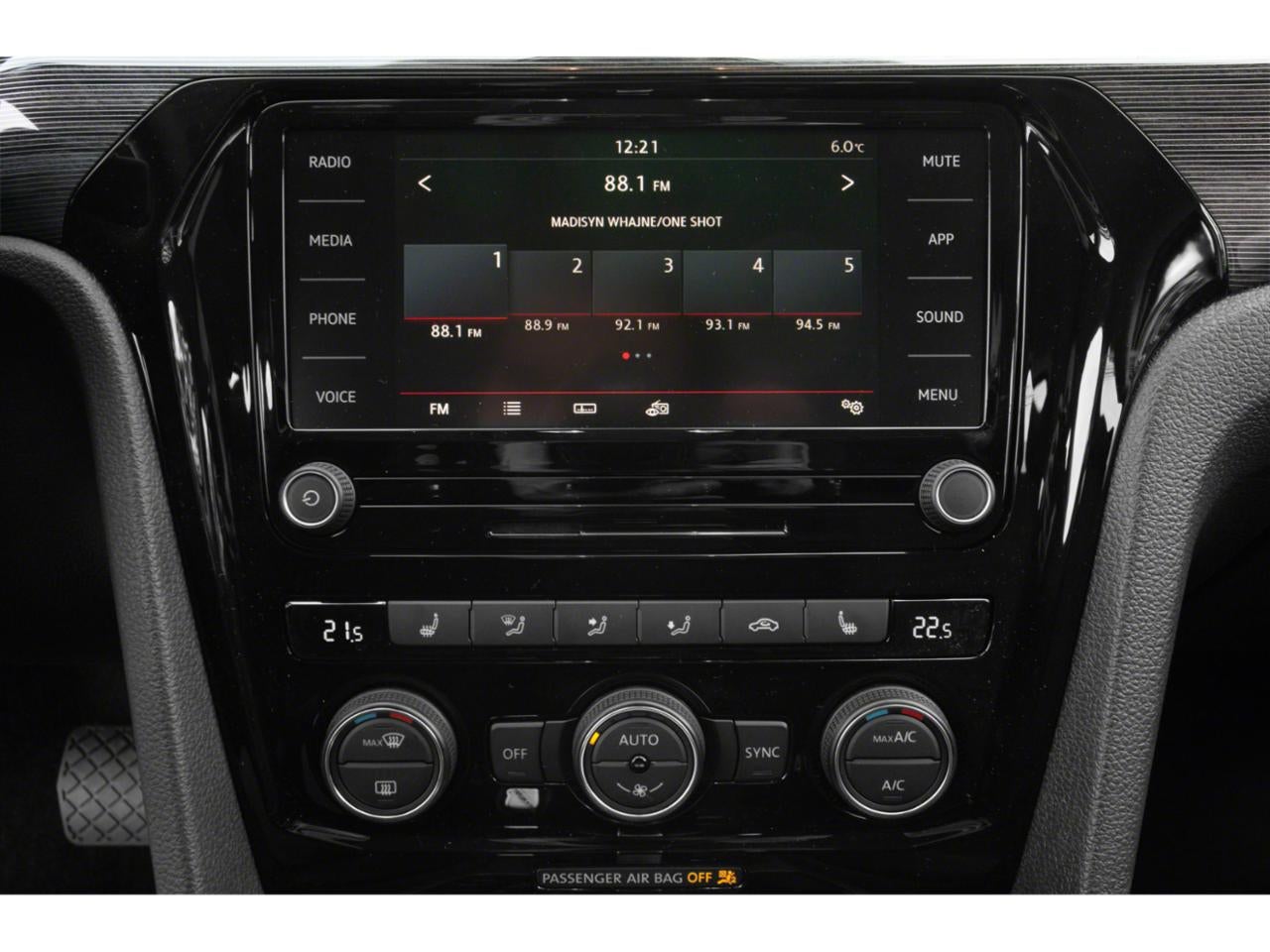 2021 Volkswagen Passat 2.0T SE Auto