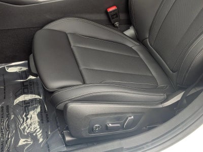 2025 BMW 330i xDrive Sedan