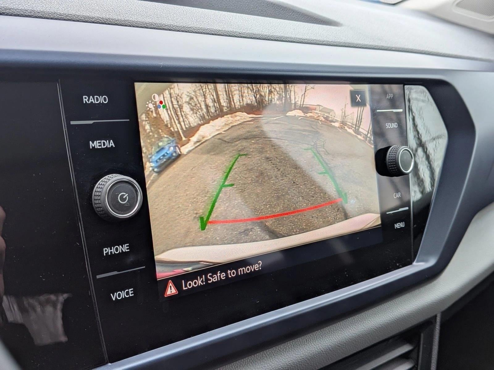 2022 Volkswagen Taos SE FWD