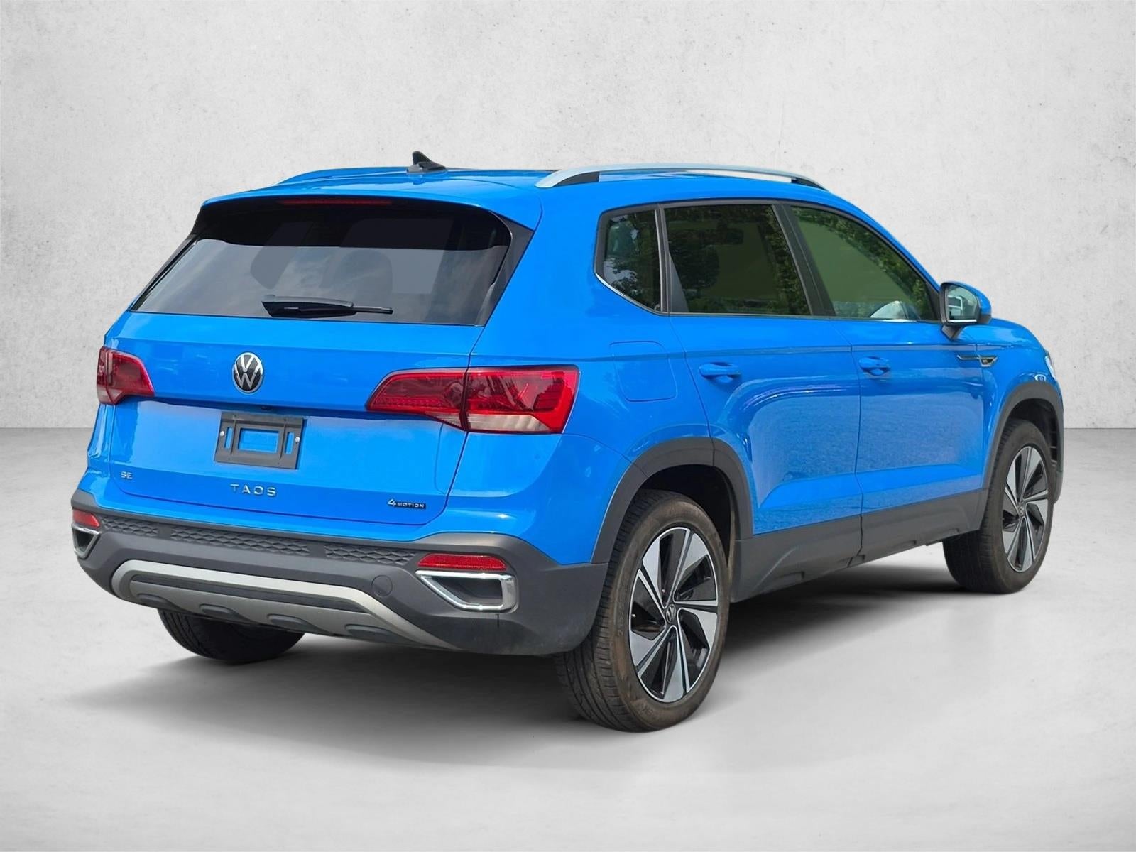 2024 Volkswagen Taos SE 4MOTION
