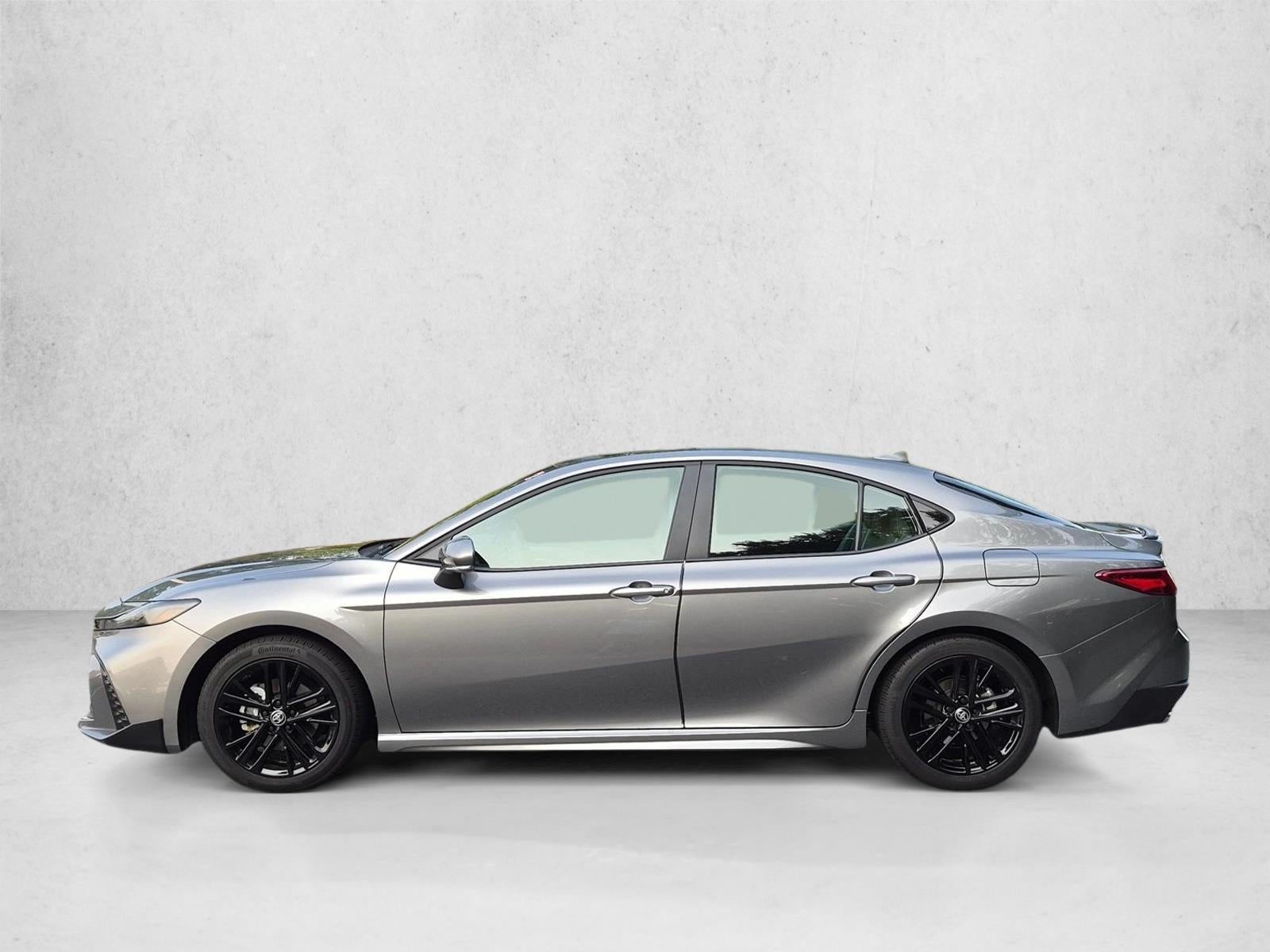 2026 Toyota Camry SE (Natl)