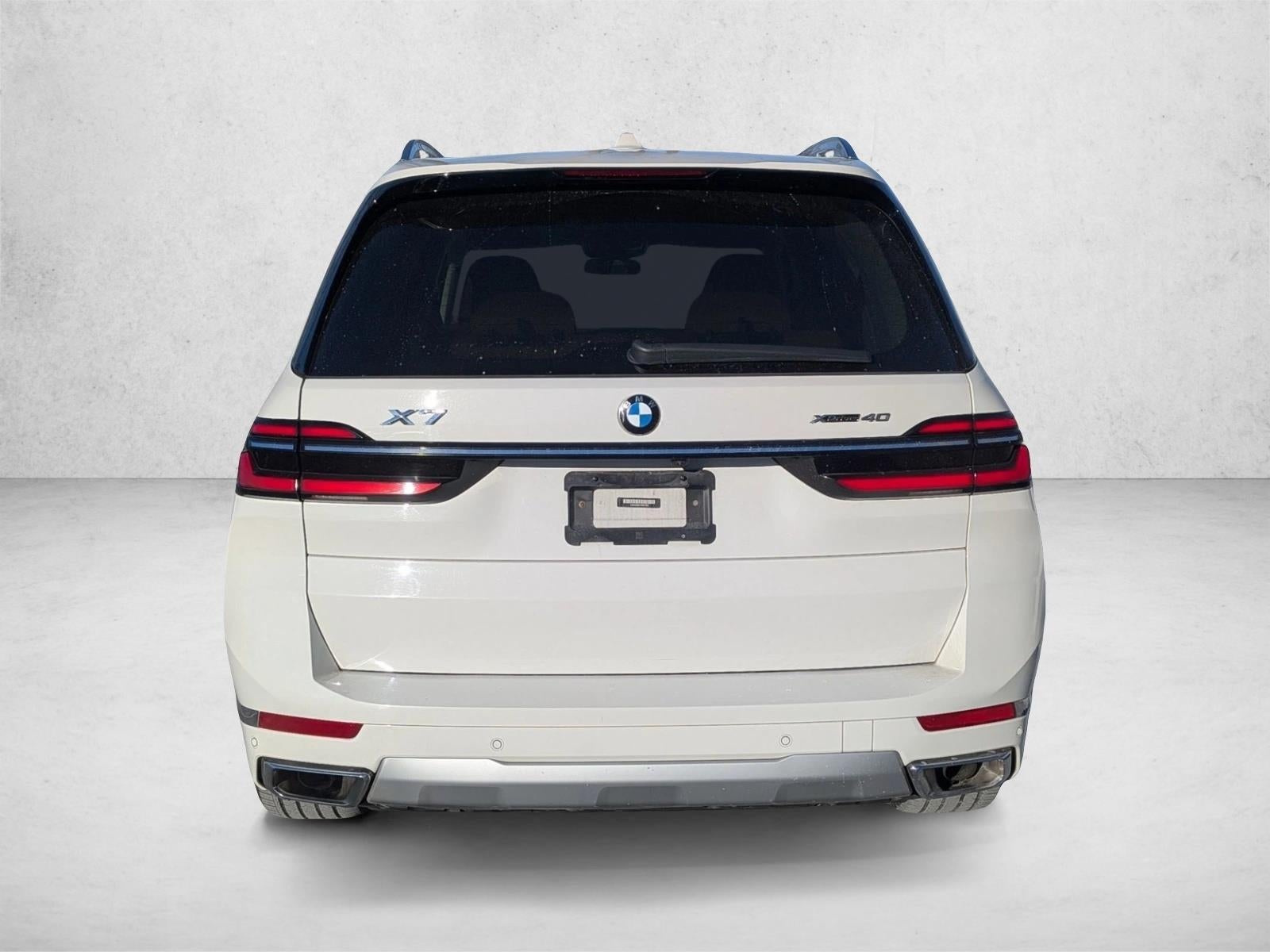 2023 BMW X7 xDrive40i Sports Activity Vehicle