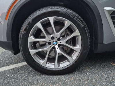 2025 BMW X5 xDrive40i Sports Activity Vehicle