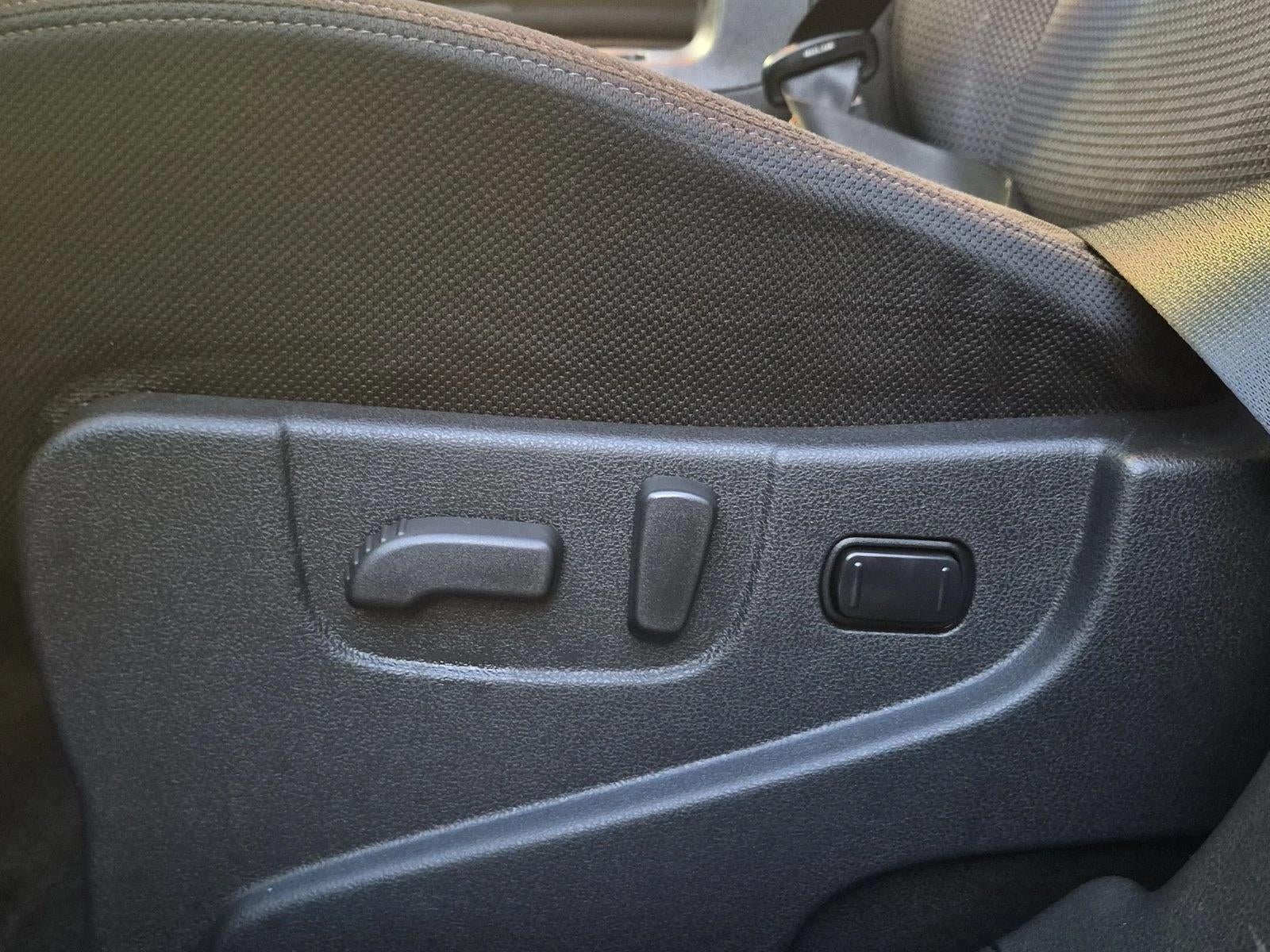 2013 Nissan Rogue AWD 4dr SV
