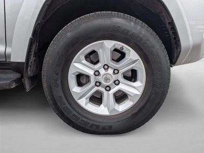 2020 Toyota 4Runner SR5 4WD (Natl)