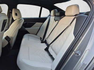 2024 BMW 530i xDrive Sedan