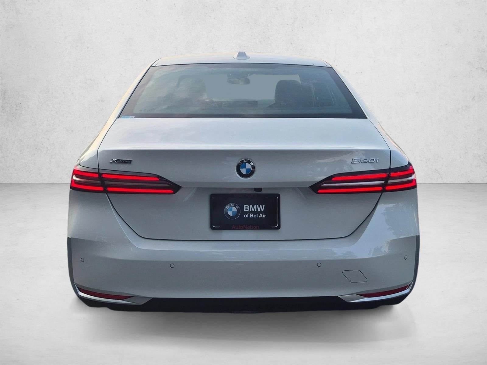 2027 BMW 530i xDrive Sedan
