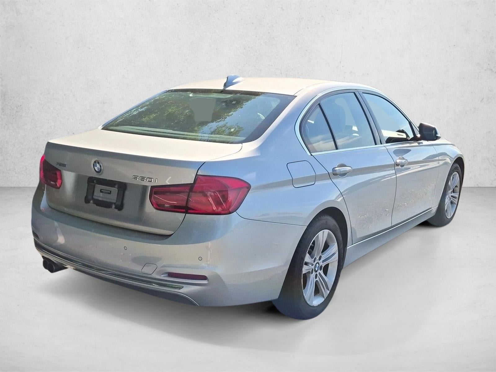 2018 BMW 330i xDrive Sedan