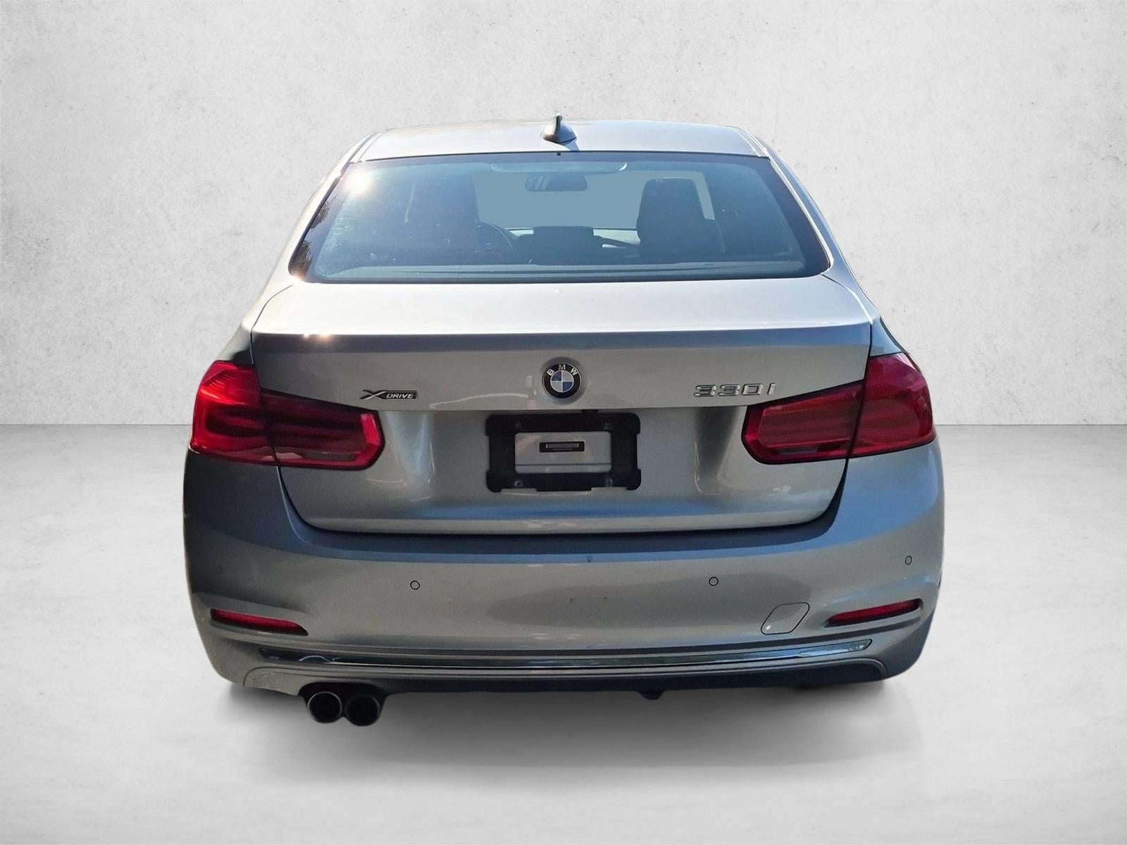 2018 BMW 330i xDrive Sedan