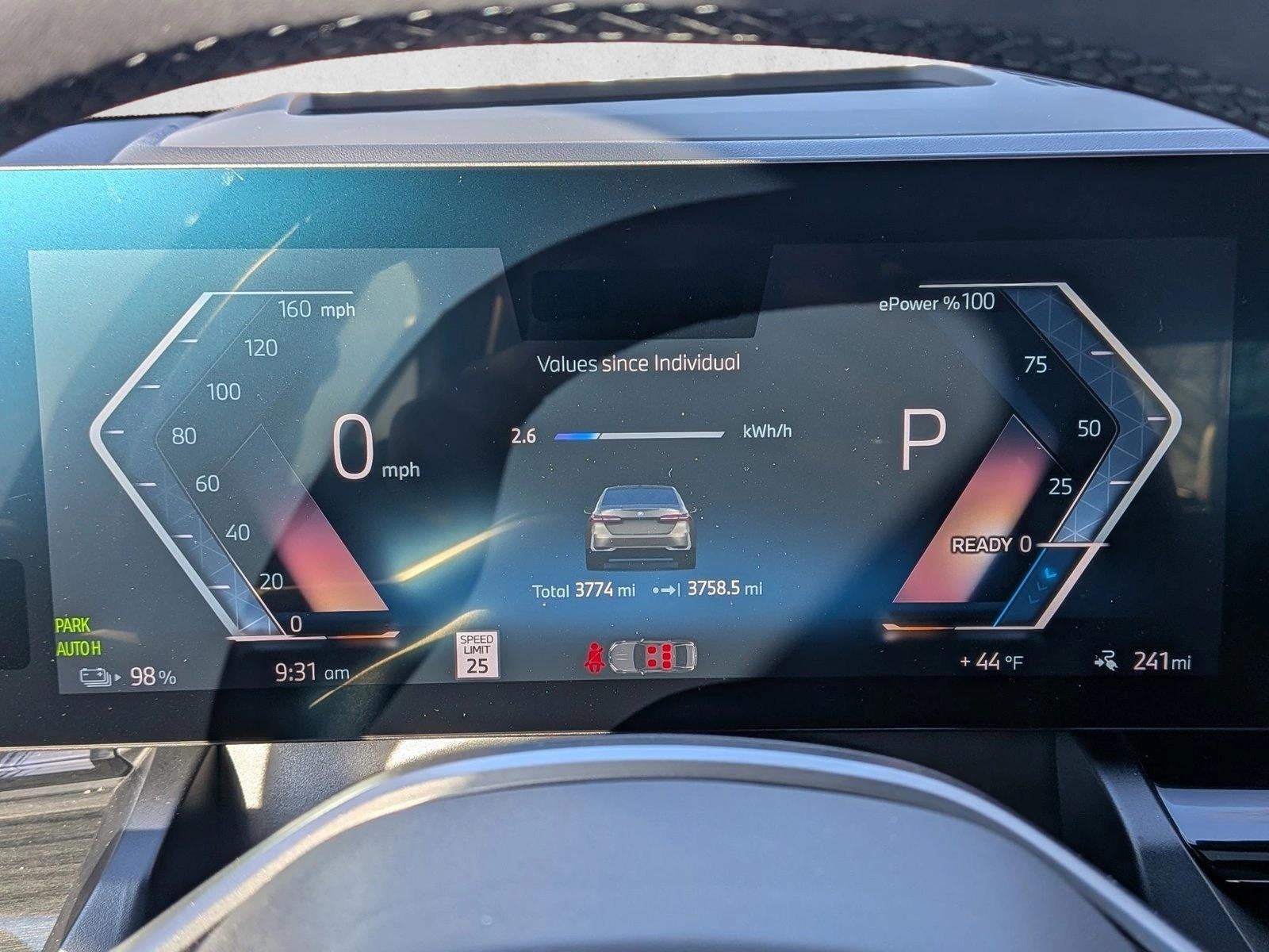 2025 BMW i5 xDrive40 Sedan