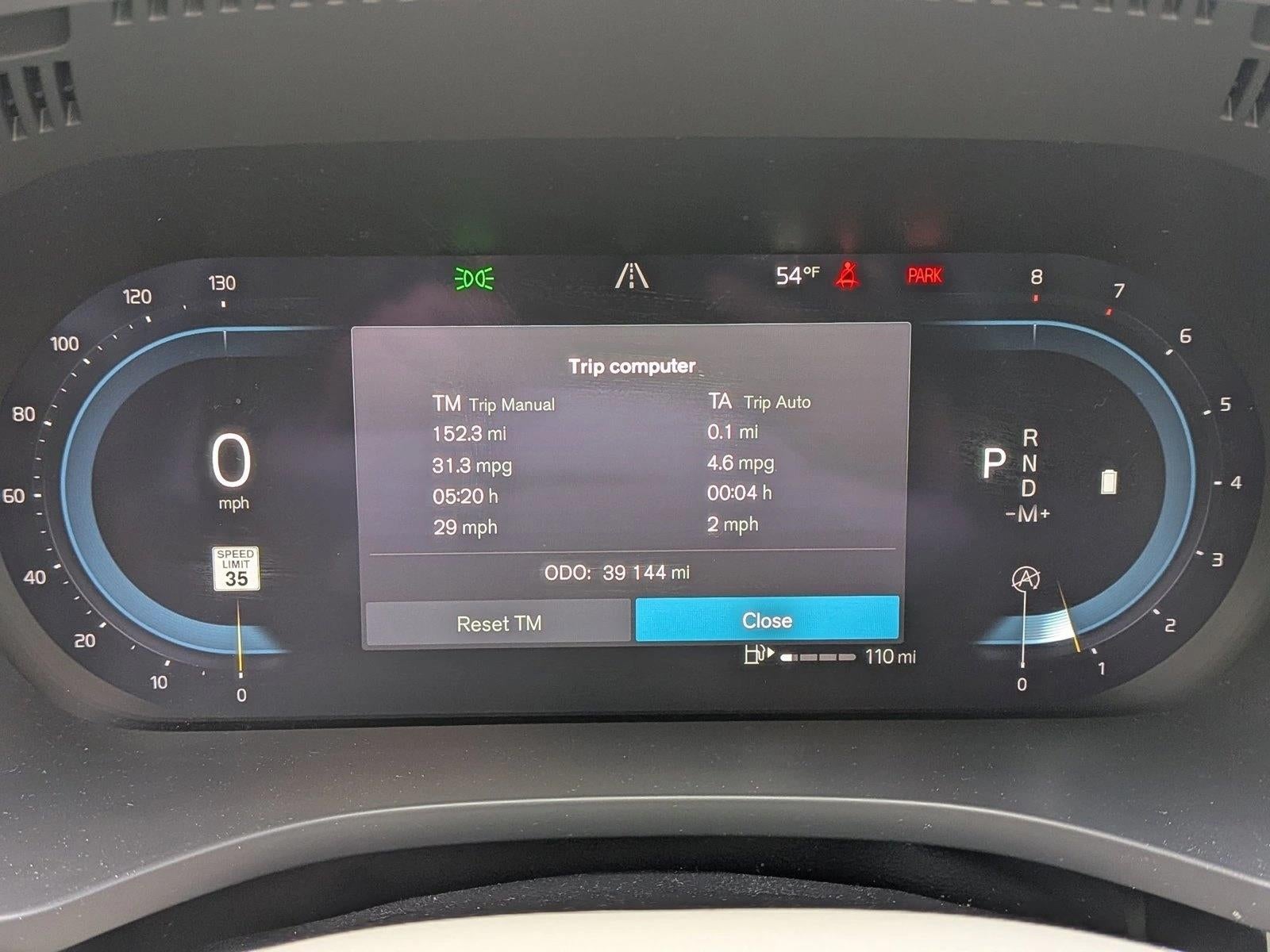 2023 Volvo XC60 B5 AWD Plus Bright Theme