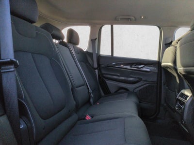 2023 Jeep Grand Cherokee Laredo 4x4