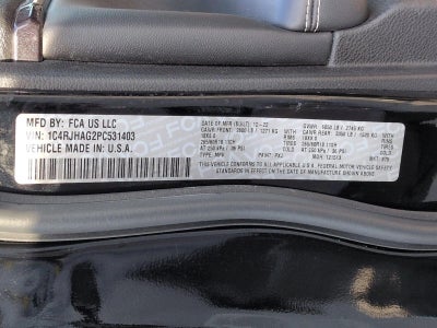 2023 Jeep Grand Cherokee Laredo 4x4