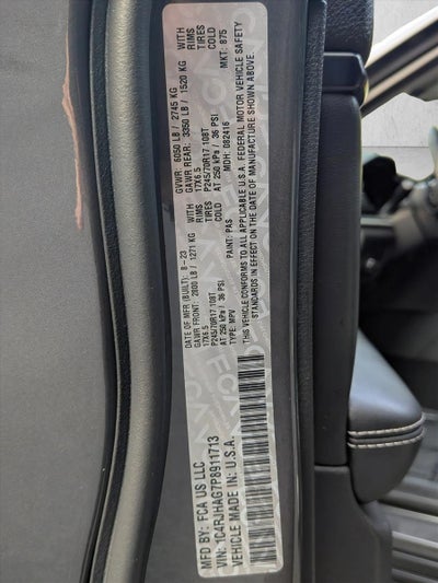 2023 Jeep Grand Cherokee Laredo 4x4