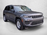 2023 Jeep Grand Cherokee Laredo 4x4