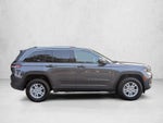 2023 Jeep Grand Cherokee Laredo 4x4