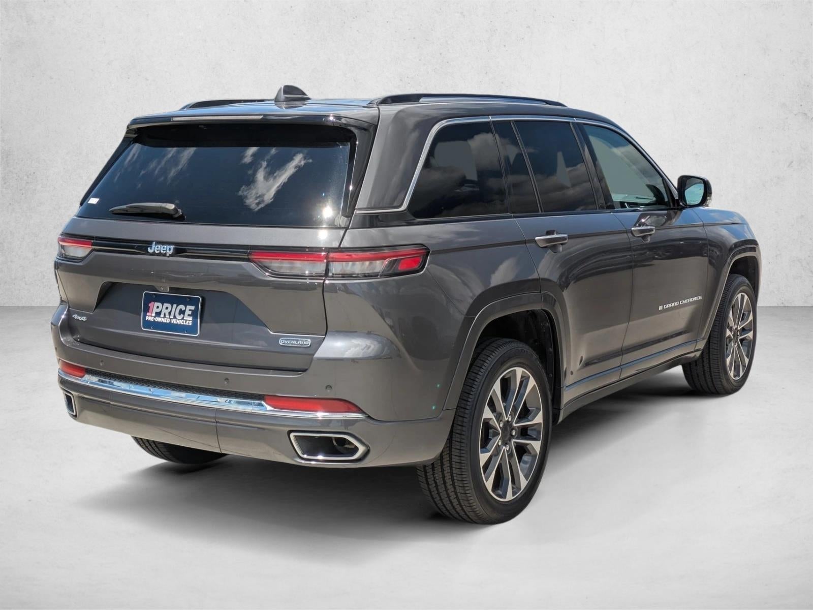 2022 Jeep Grand Cherokee Overland 4x4