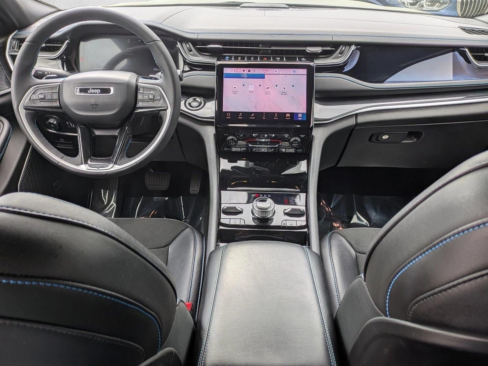2022 Jeep Grand Cherokee 4xe Trailhawk 4x4