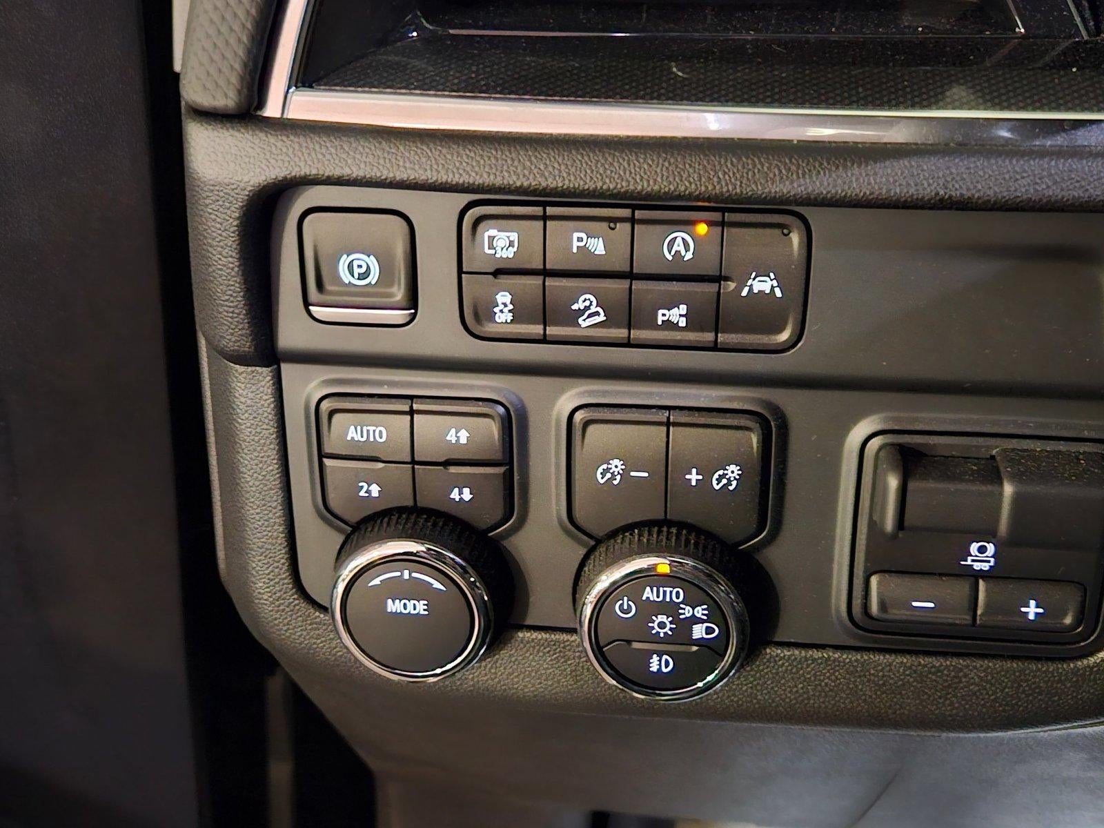 2025 Chevrolet Tahoe 4WD RST