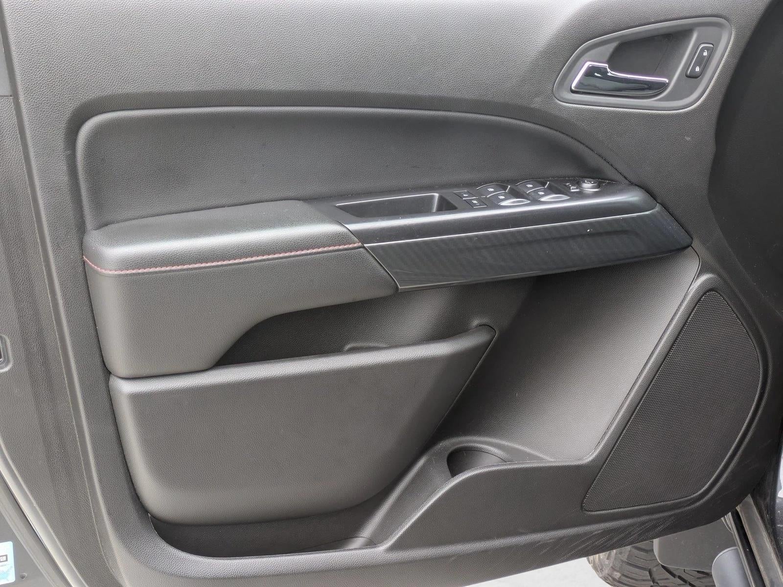 2016 GMC Canyon Crew Cab Short Box 4-Wheel Drive SLE