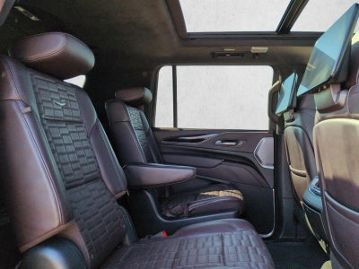 2023 Cadillac Escalade ESV 4WD Sport Platinum