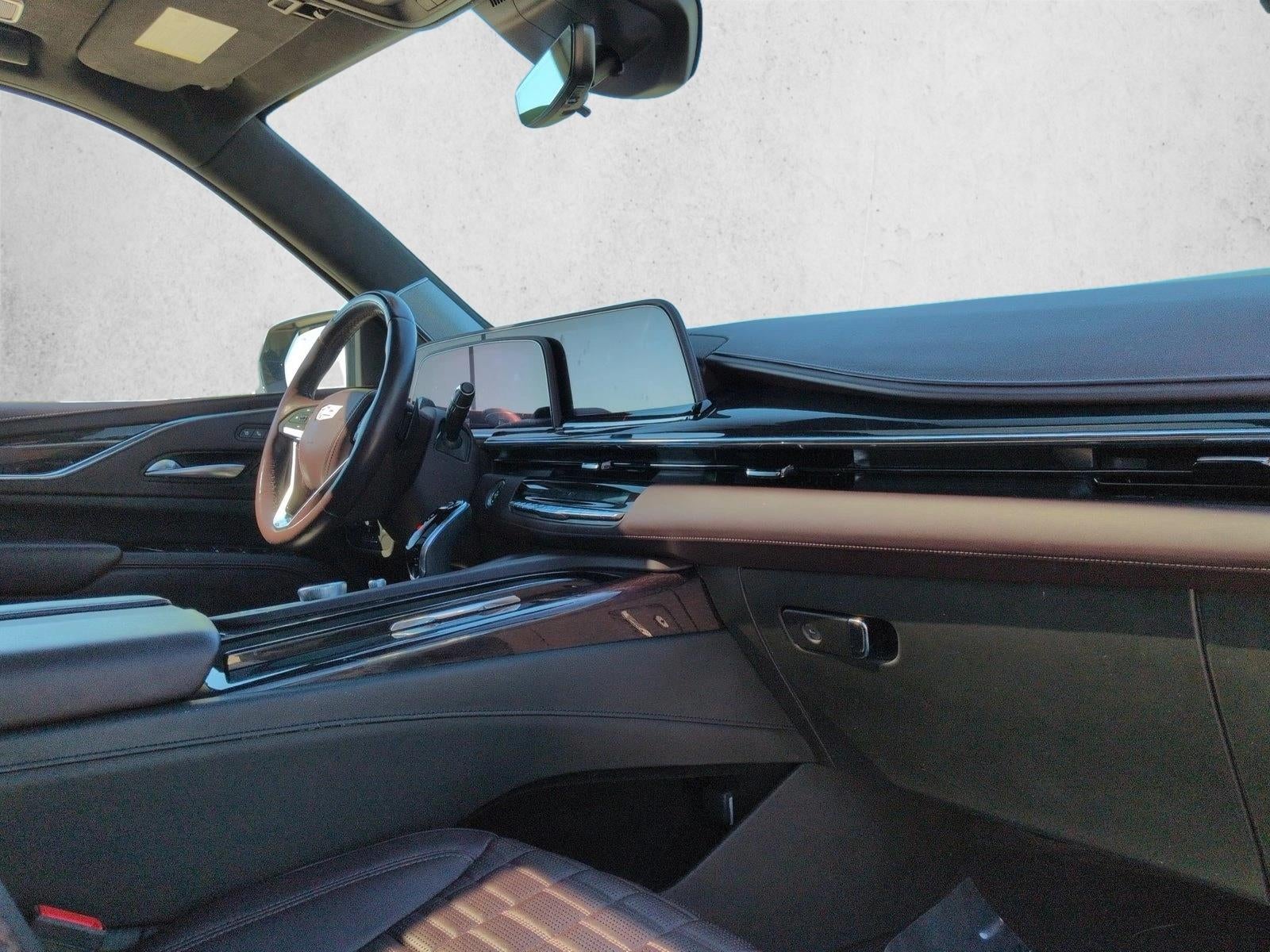 2023 Cadillac Escalade ESV 4WD Sport Platinum