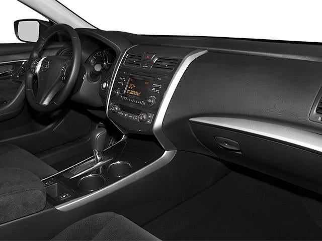 2013 Nissan Altima 4dr Sdn I4 2.5 SV
