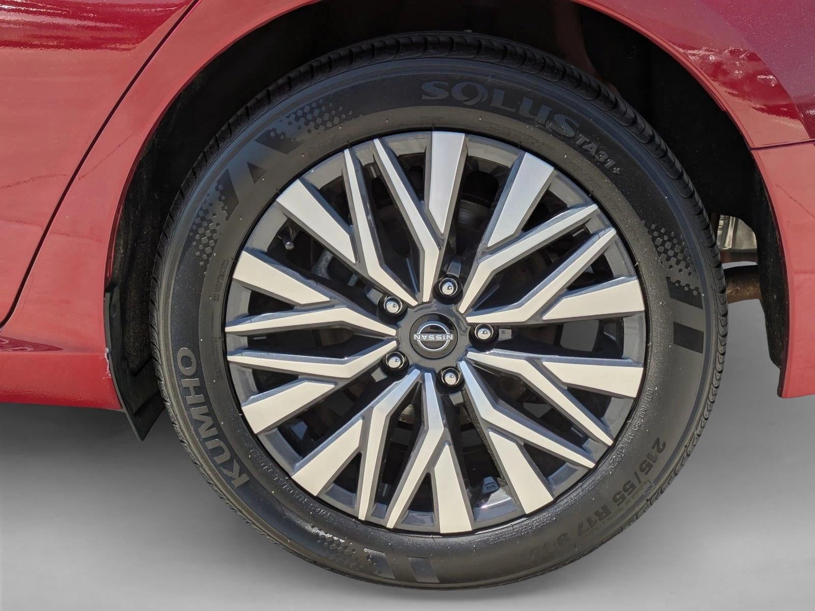 2025 Nissan Altima SV FWD