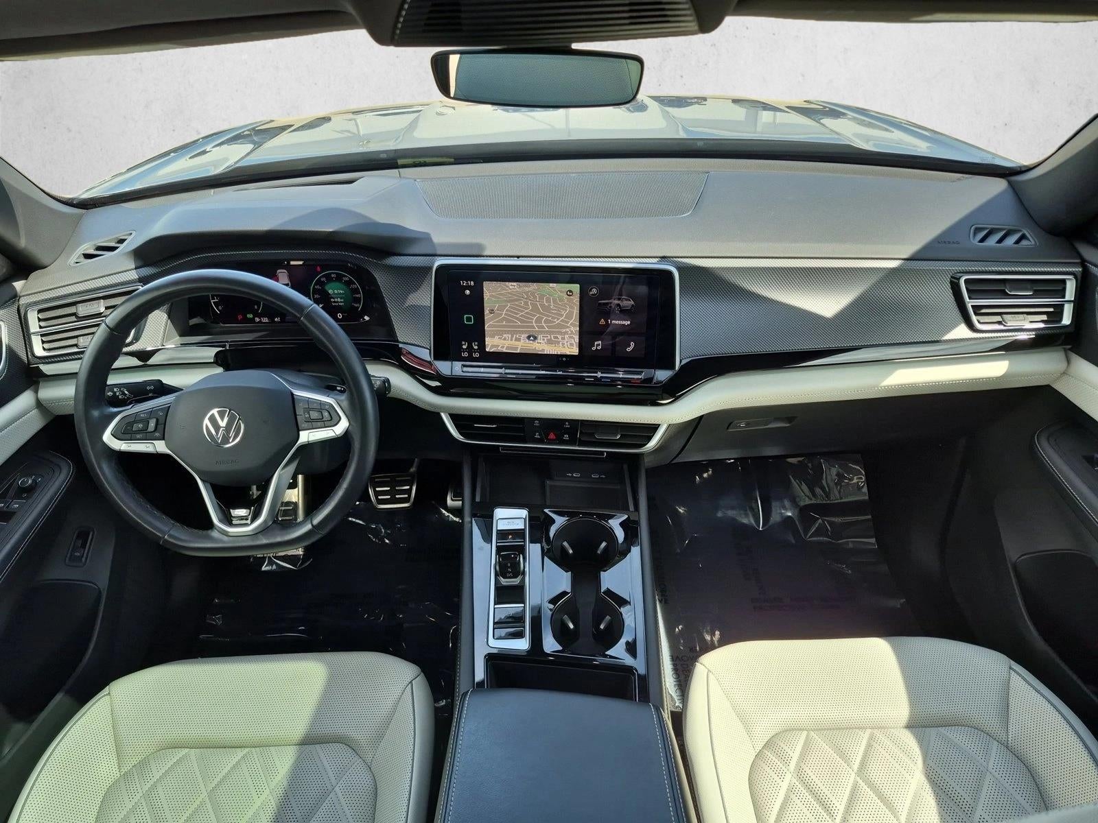 2024 Volkswagen Atlas Cross Sport 2.0T SEL Premium R-Line 4MOTION