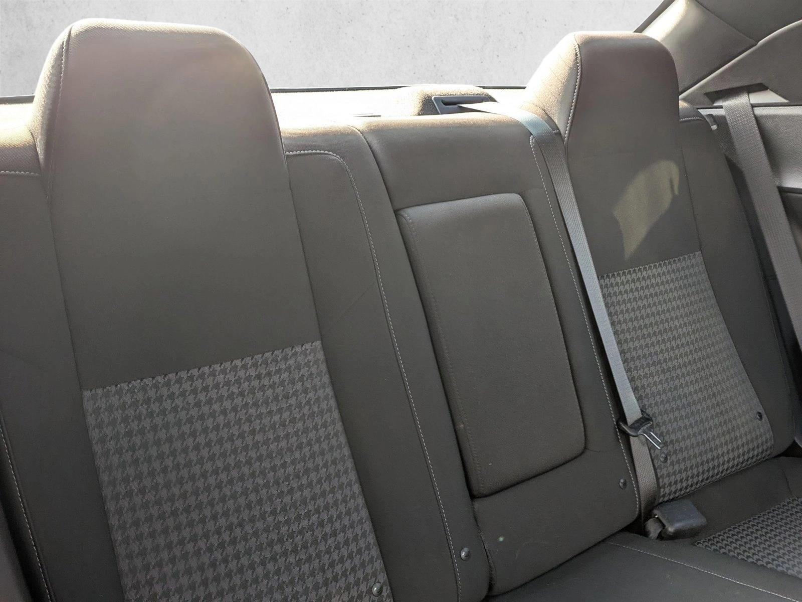 2022 Dodge Challenger R/T RWD