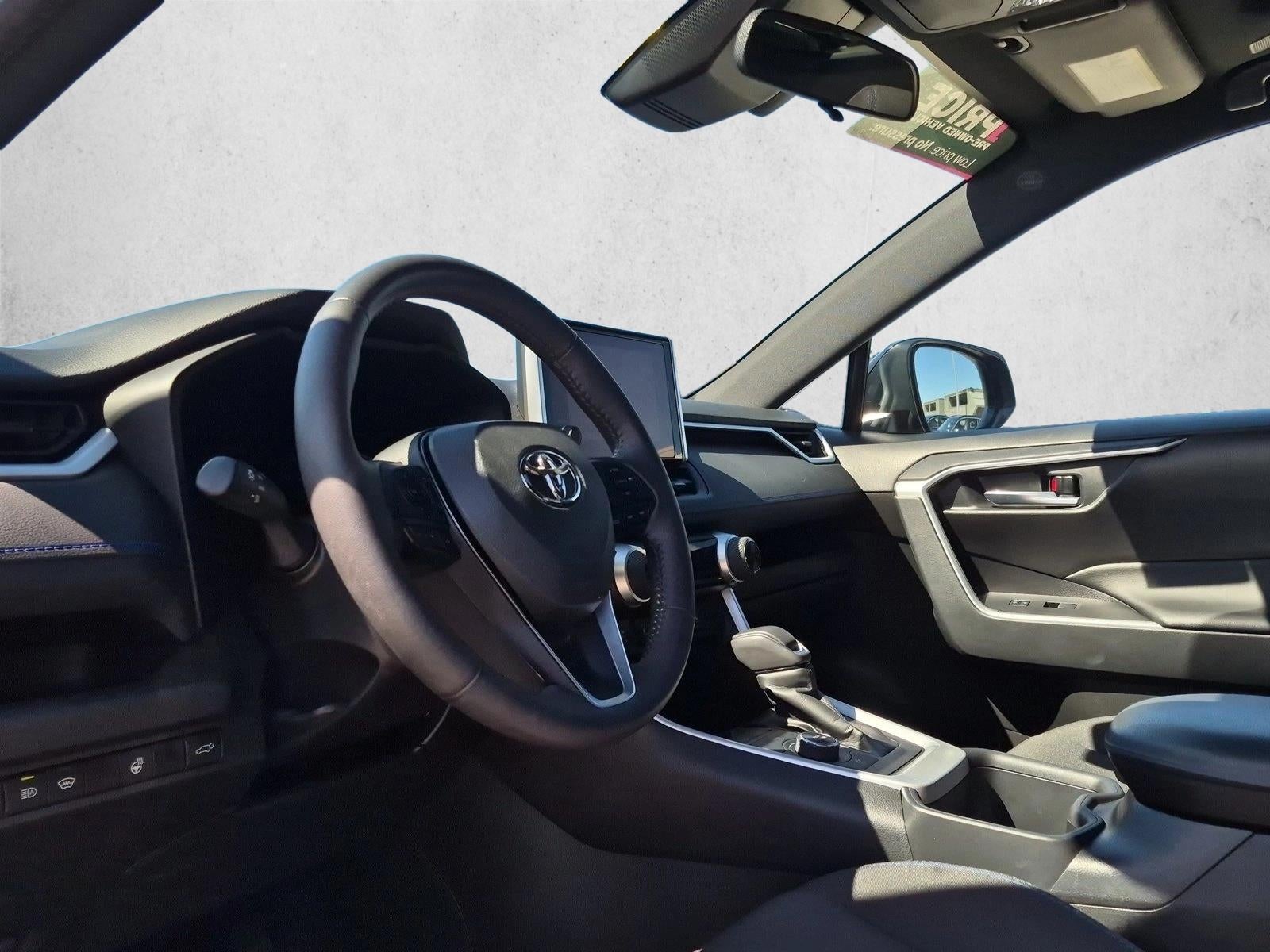 2024 Toyota RAV4 Hybrid SE AWD (Natl)