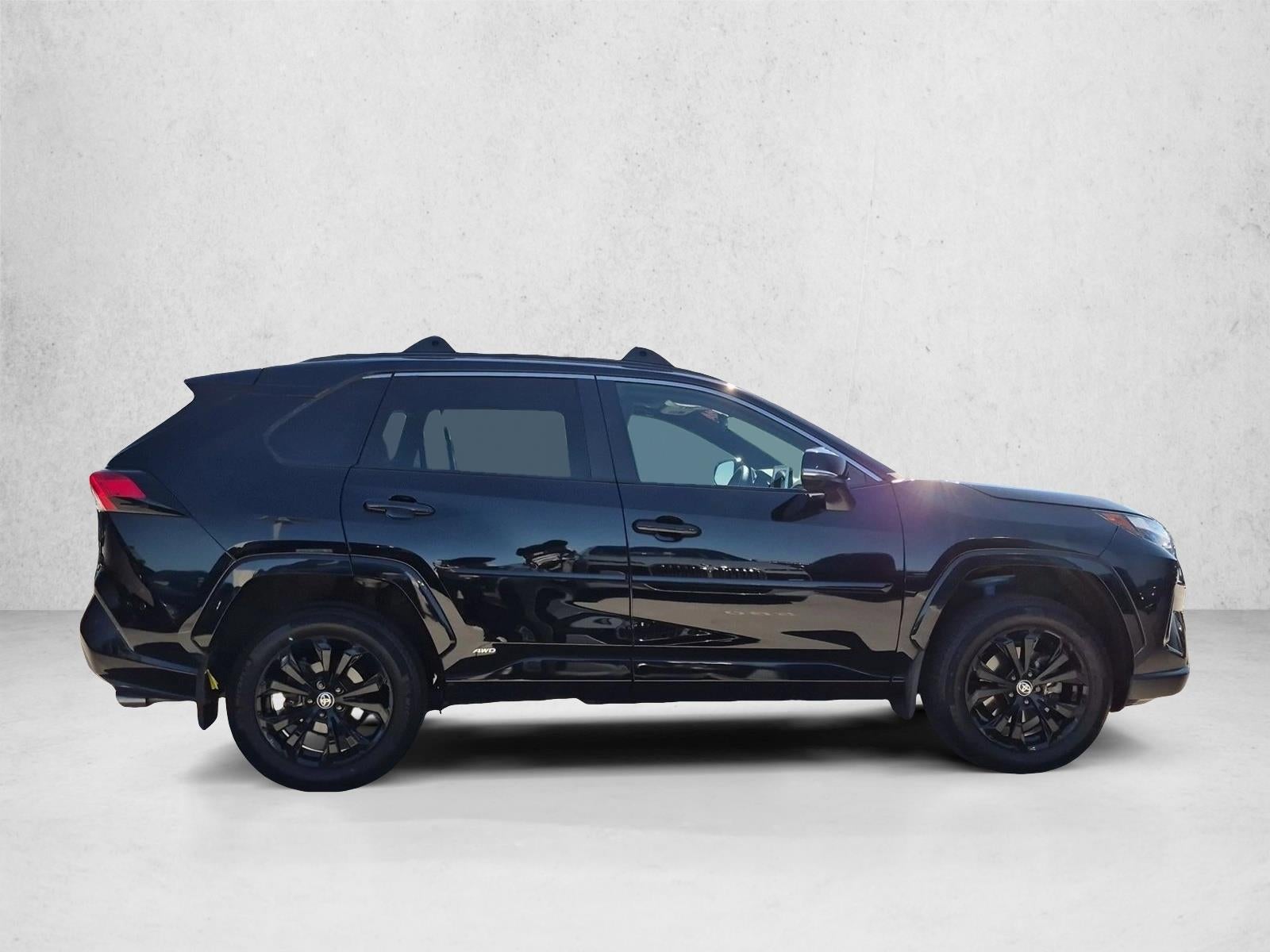 2024 Toyota RAV4 Hybrid SE AWD (Natl)