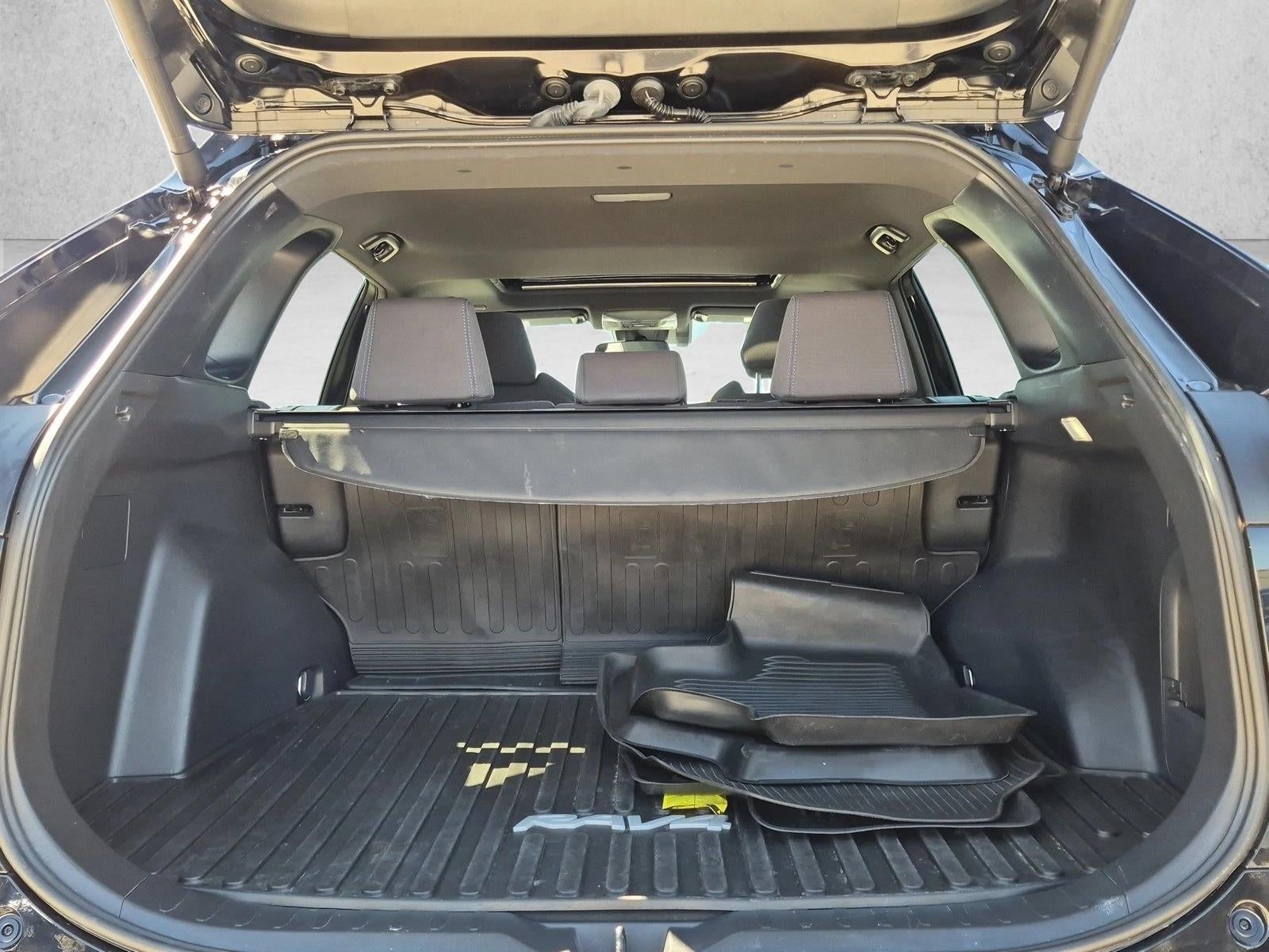 2024 Toyota RAV4 Hybrid SE AWD (Natl)