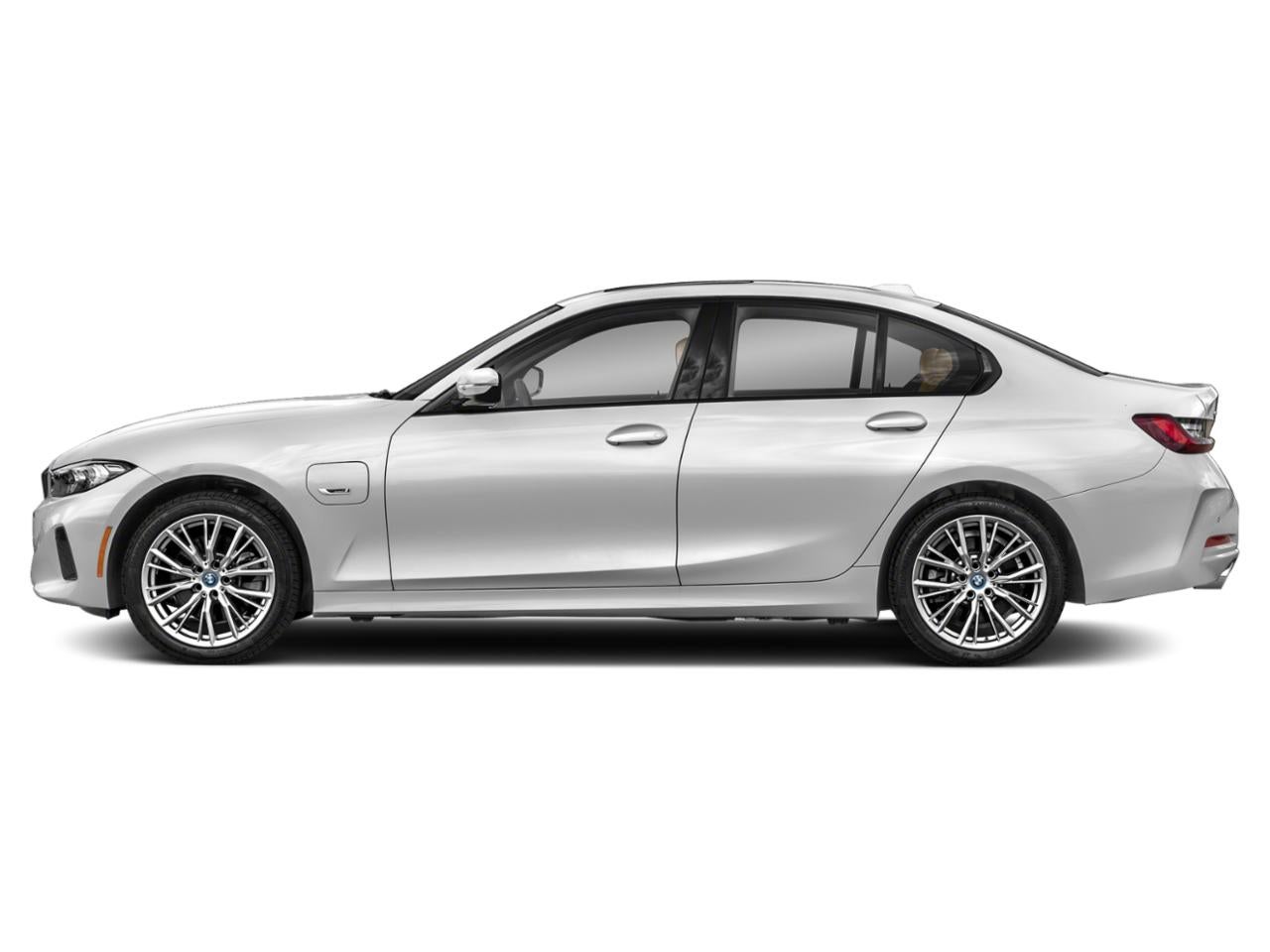 2023 BMW 330e xDrive Plug-In Hybrid