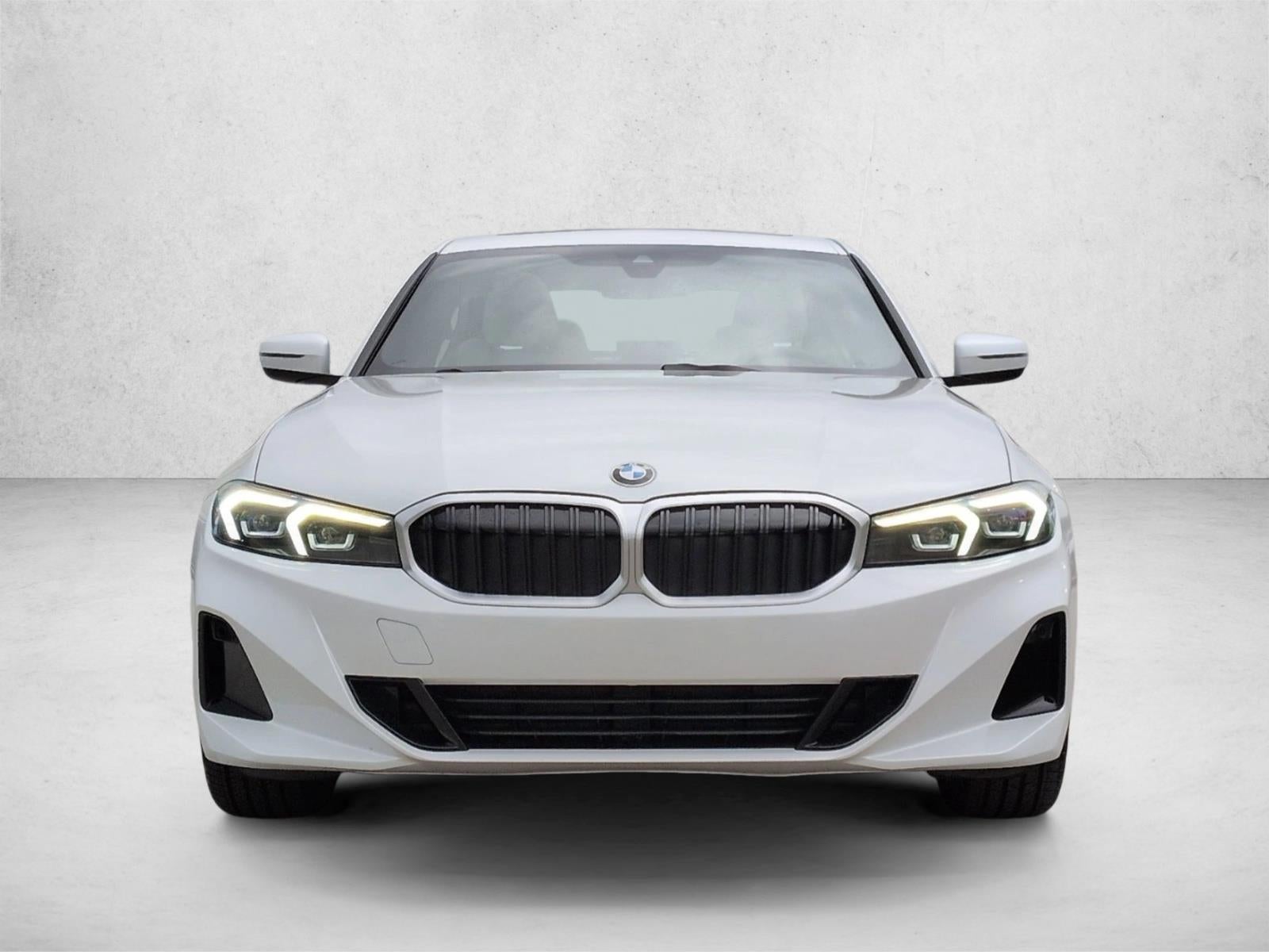 2025 BMW 330i Sedan
