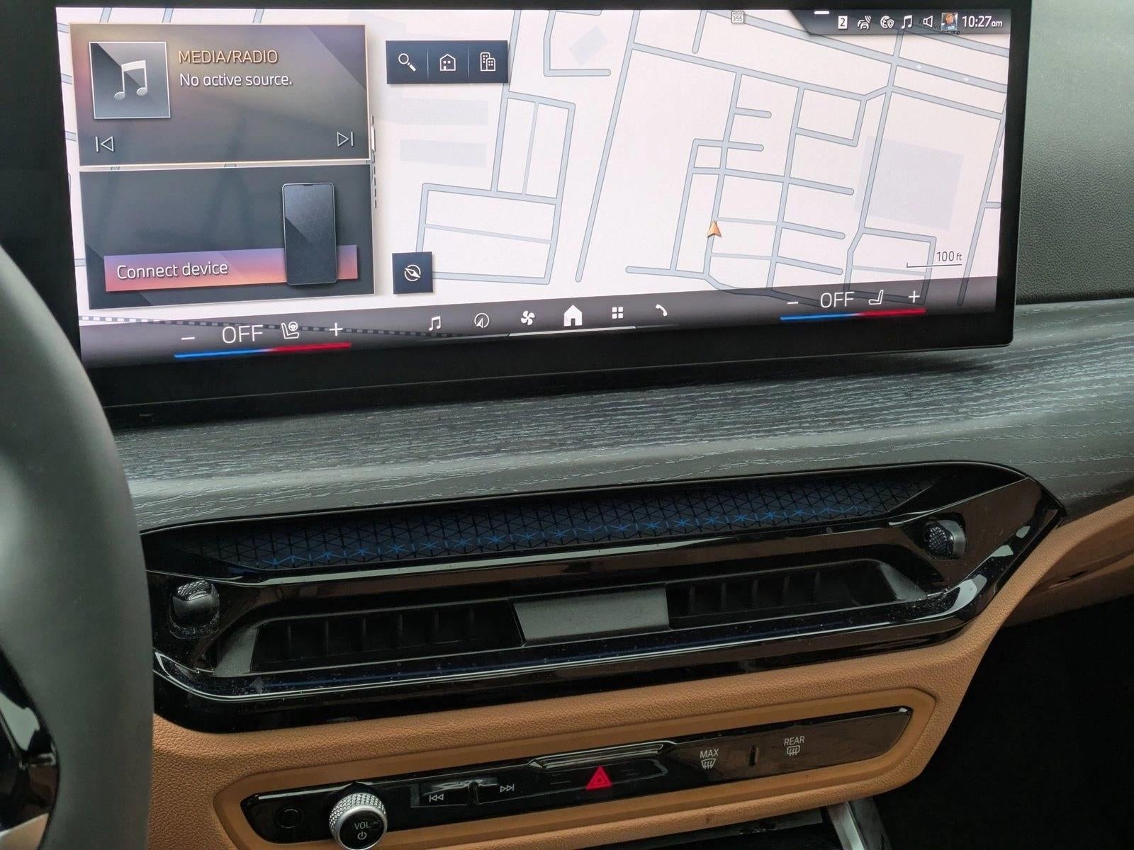 2025 BMW 330i xDrive Sedan