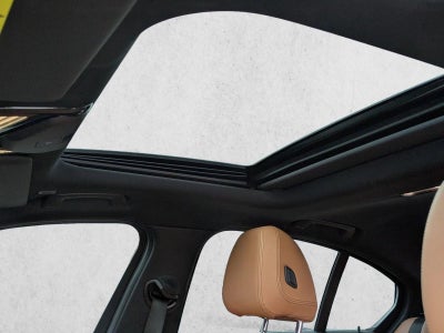 2025 BMW 330i xDrive Sedan