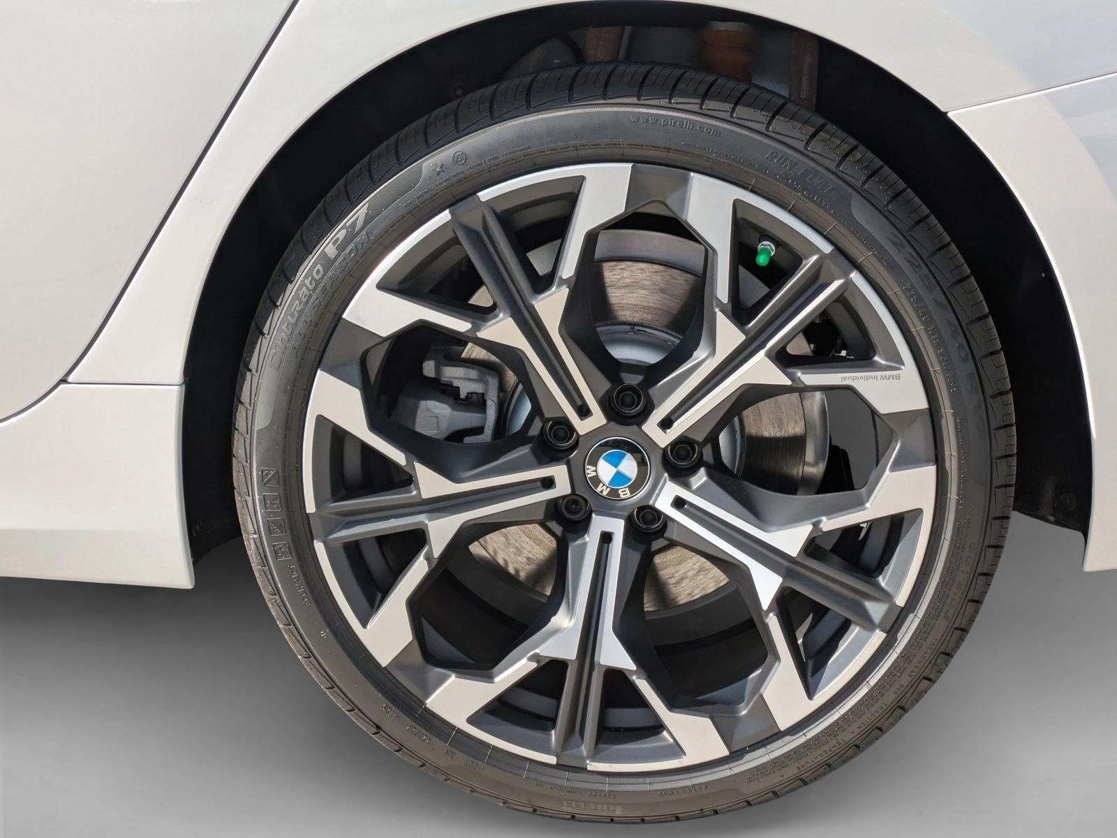 2026 BMW 330i NA xDrive Sedan