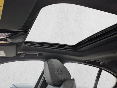 2026 BMW 330i NA xDrive Sedan