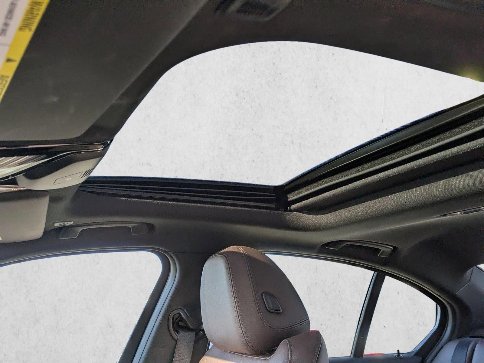 2023 BMW 330i xDrive Sedan