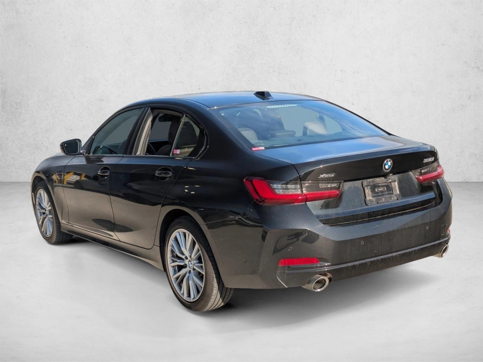 2023 BMW 330i xDrive Sedan