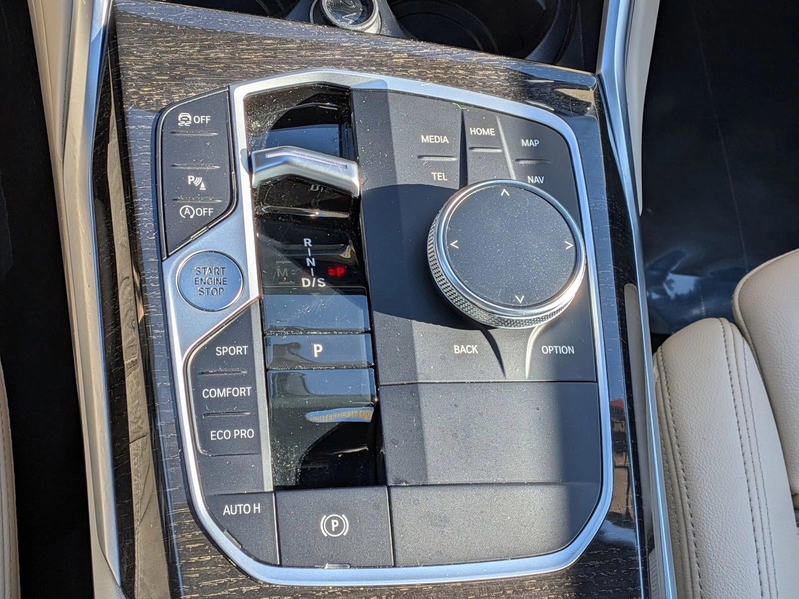 2023 BMW 330i xDrive Sedan