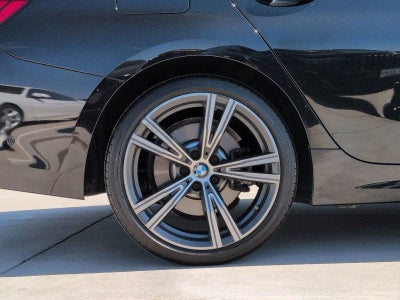 2023 BMW 330i xDrive Sedan