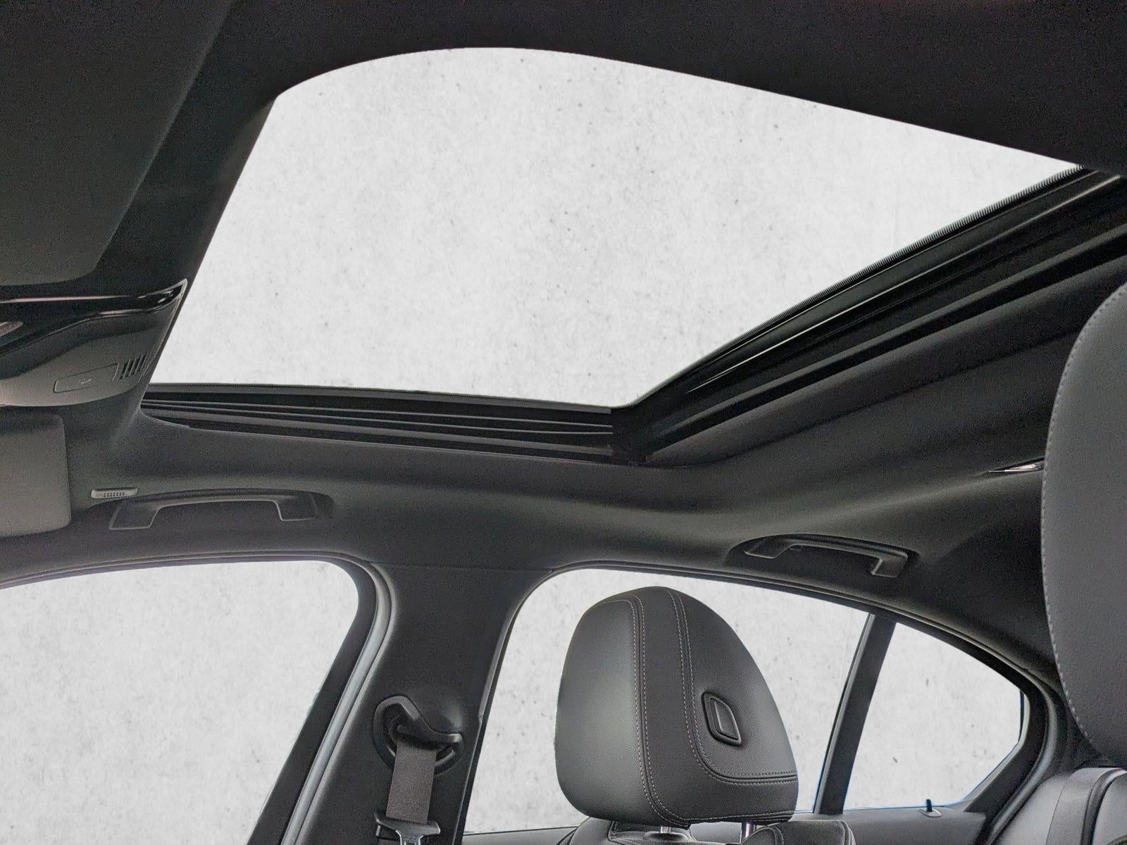 2023 BMW 330i xDrive Sedan