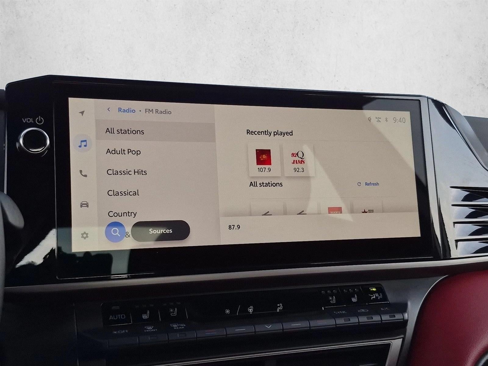 2025 Toyota Camry XSE (Natl)