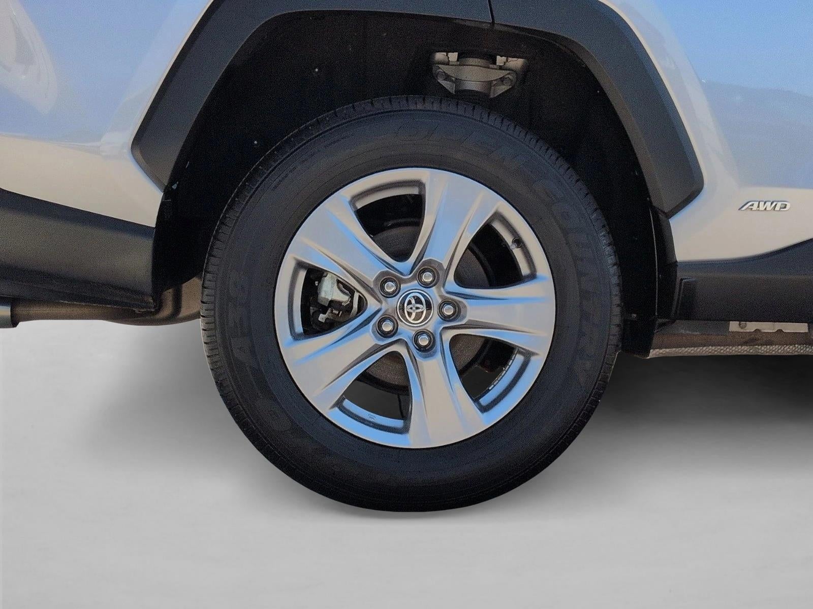 2025 Toyota RAV4 Hybrid LE AWD (Natl)