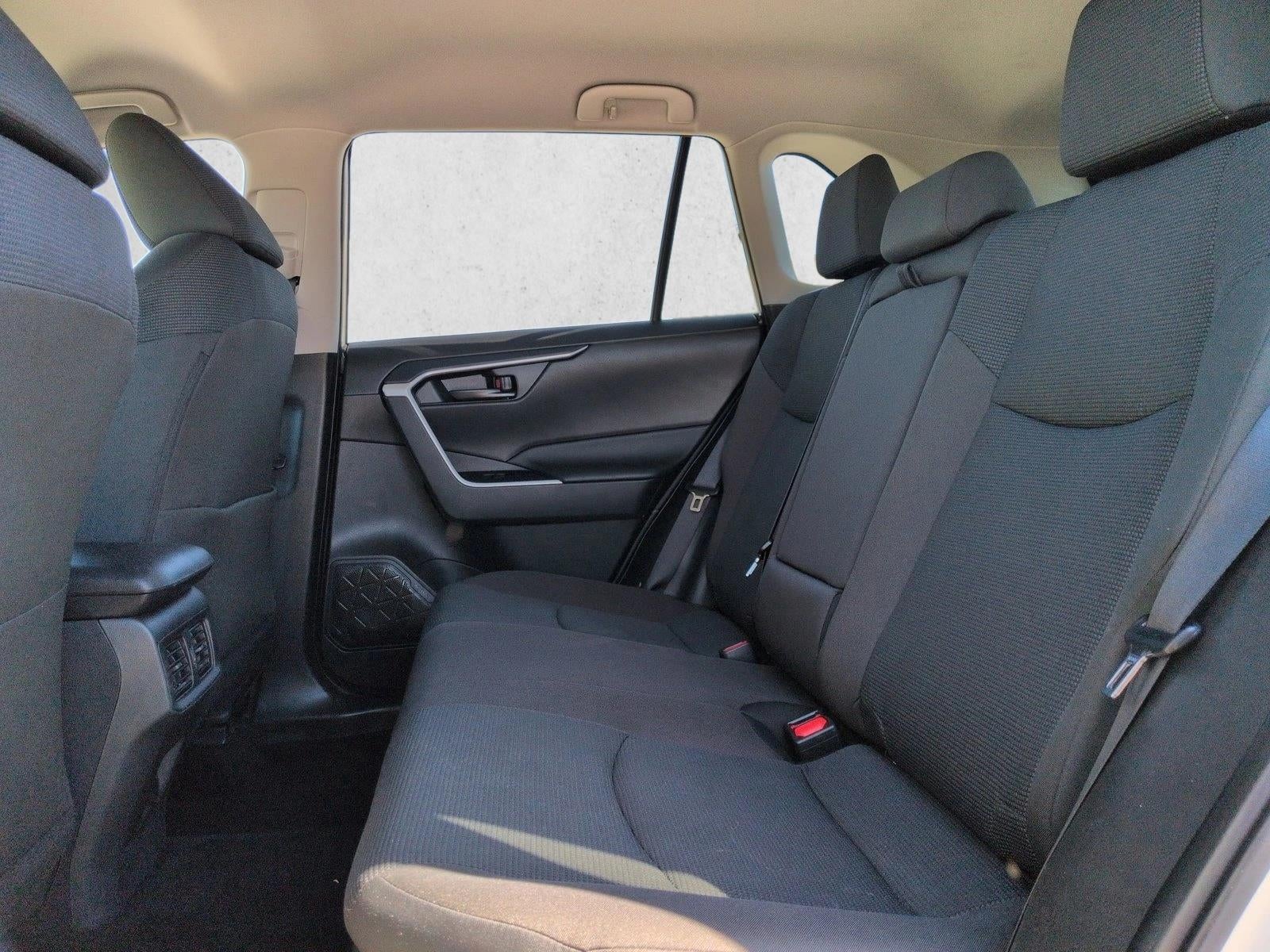 2025 Toyota RAV4 Hybrid LE AWD (Natl)