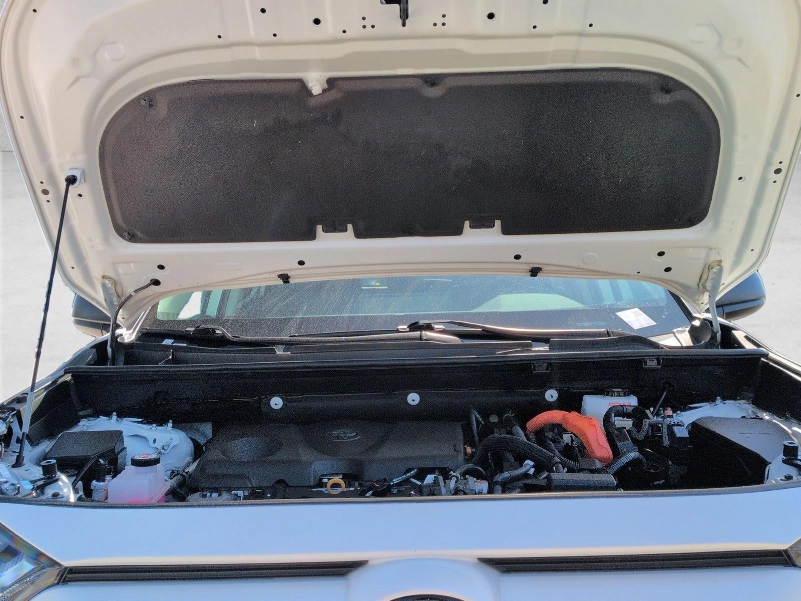 2025 Toyota RAV4 Hybrid LE AWD (Natl)