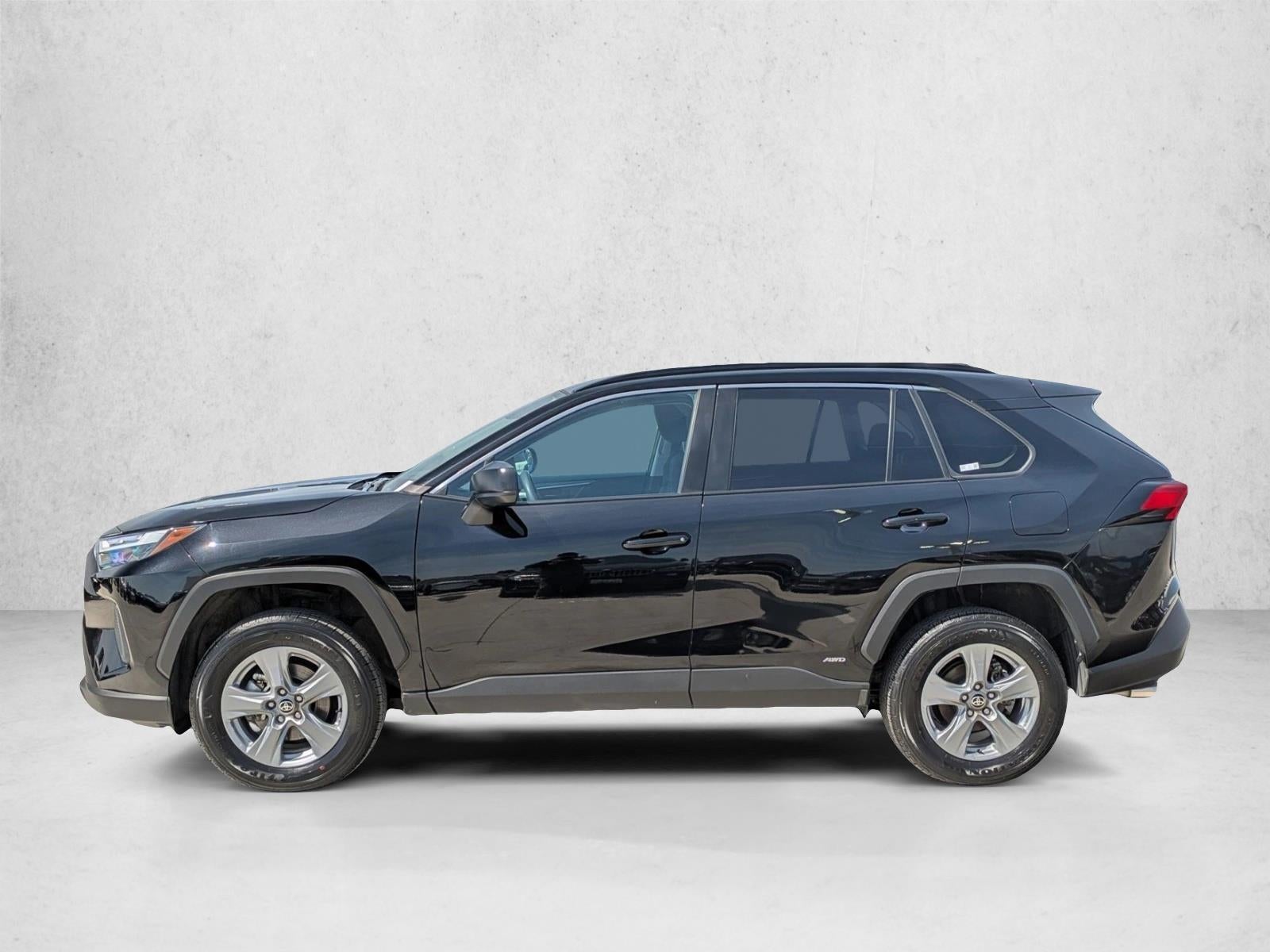 2025 Toyota RAV4 Hybrid LE AWD (Natl)