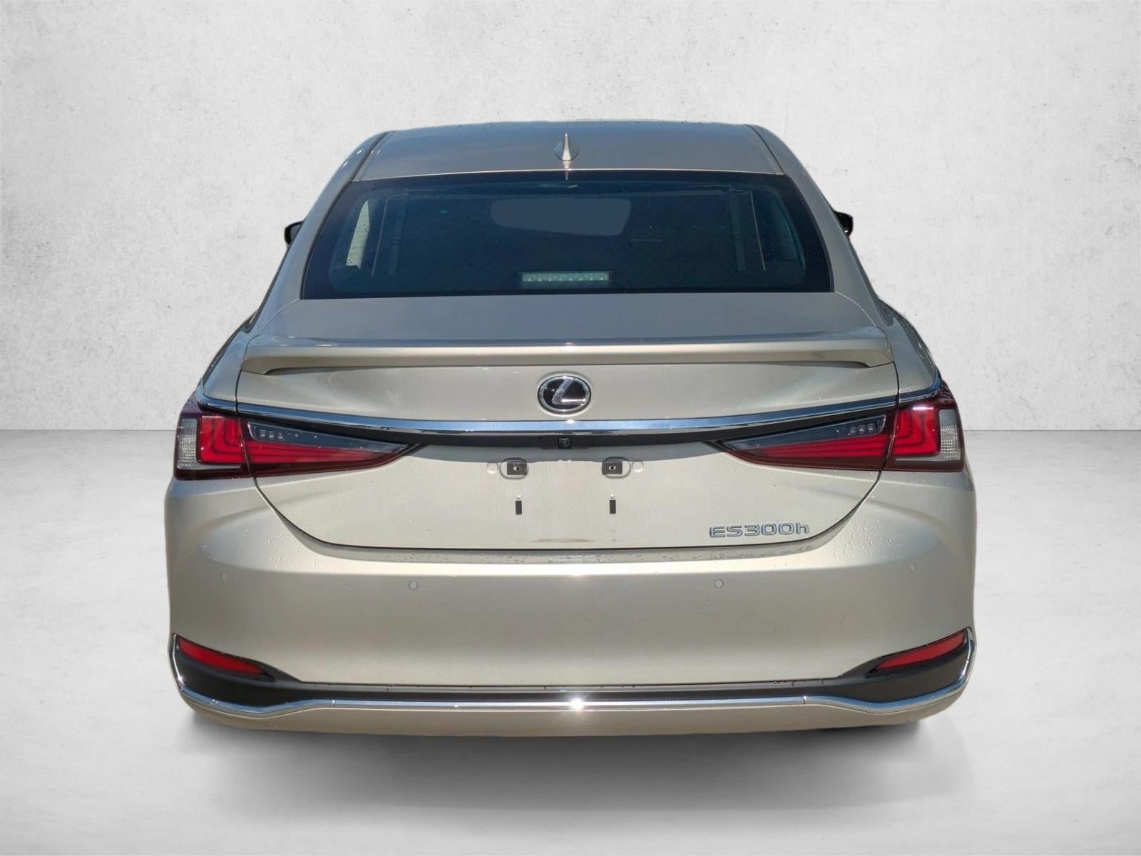 2024 Lexus ES 300h Ultra Luxury FWD
